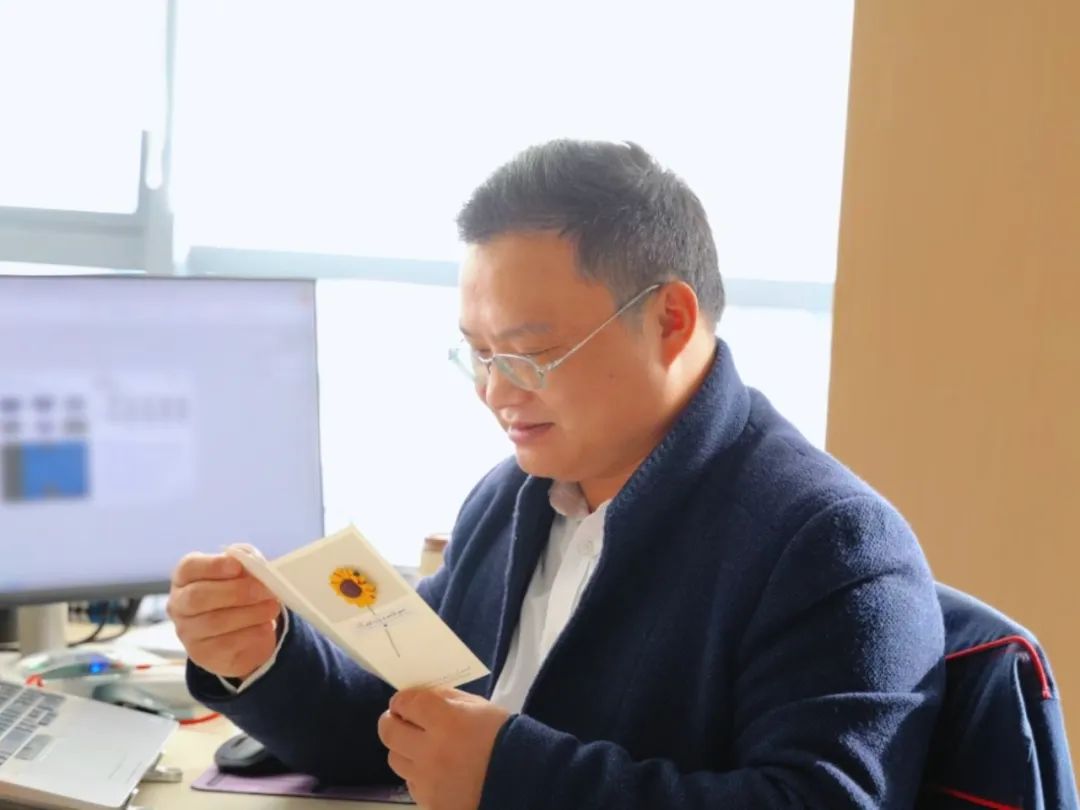 “谢”要勇敢说出来——AG旗舰厅感恩节特别活动 “谢”要勇敢说出来——AG旗舰厅感恩节特别活动